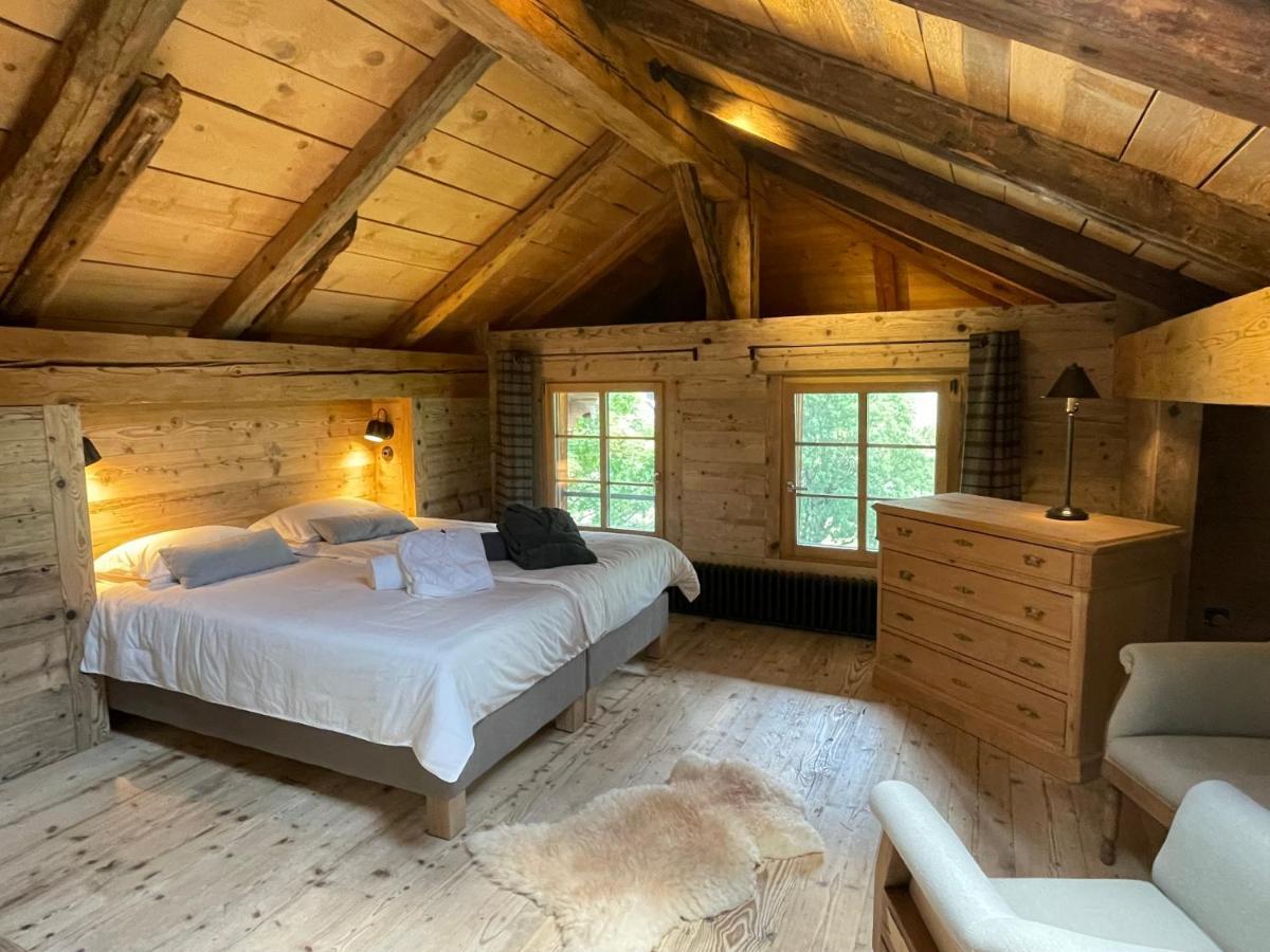 Alpen Charme - Chalet D'Hotes Et Spa Gsteig Bagian luar foto