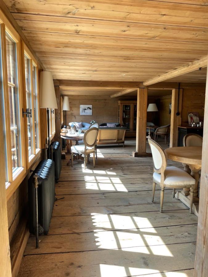 Alpen Charme - Chalet D'Hotes Et Spa Gsteig Bagian luar foto